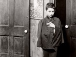 Waiting for the dispensary to open Hull House District, Chicago 1910