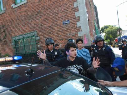 Manifestantes contra ganaderos