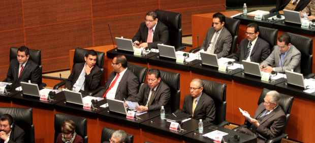 Senadores Senadores
