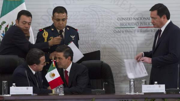 Peña Nieto y Francisco Arroyo Peña Nieto y Francisco Arroyo