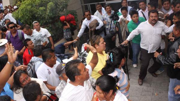 Trifulca PRD Oaxaca Trifulca PRD Oaxaca