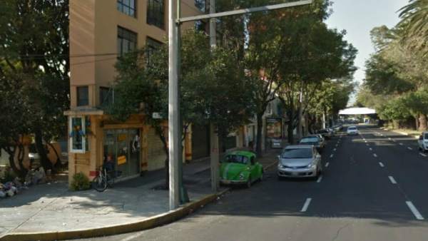 Avenida de la Universidad Avenida de la Universidad