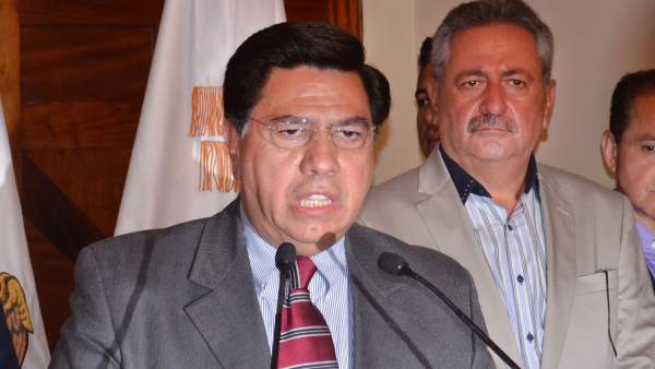 Jesús Reyna, Gobernador Interino Michoacán Jesús Reyna, Gobernador Interino Michoacán