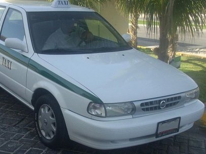 Nissan Tsuru