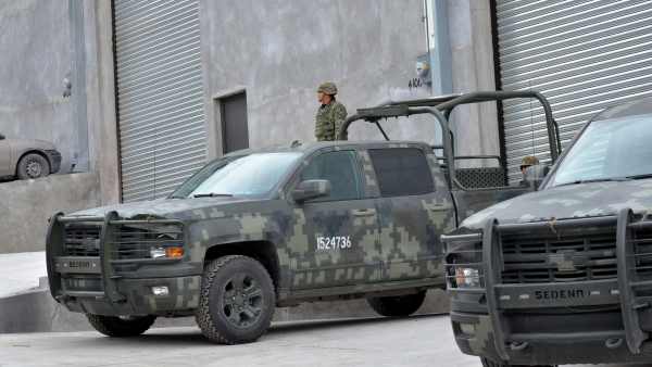 Ejército catea bodegas Ejército catea bodegas