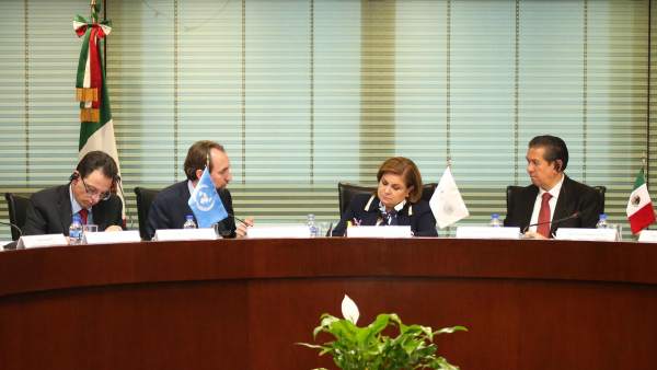 Arely Gómez González y el Alto Comisionado de la ONU para los Derechos Humanos Arely Gómez González y el Alto Comisionado de la ONU para los Derechos Humanos